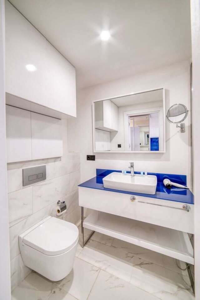 Отель Awesome apartment near the sea Батуми-5